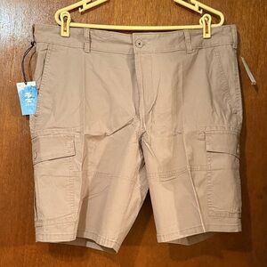 Izod Men's Tan Cargo Shorts
